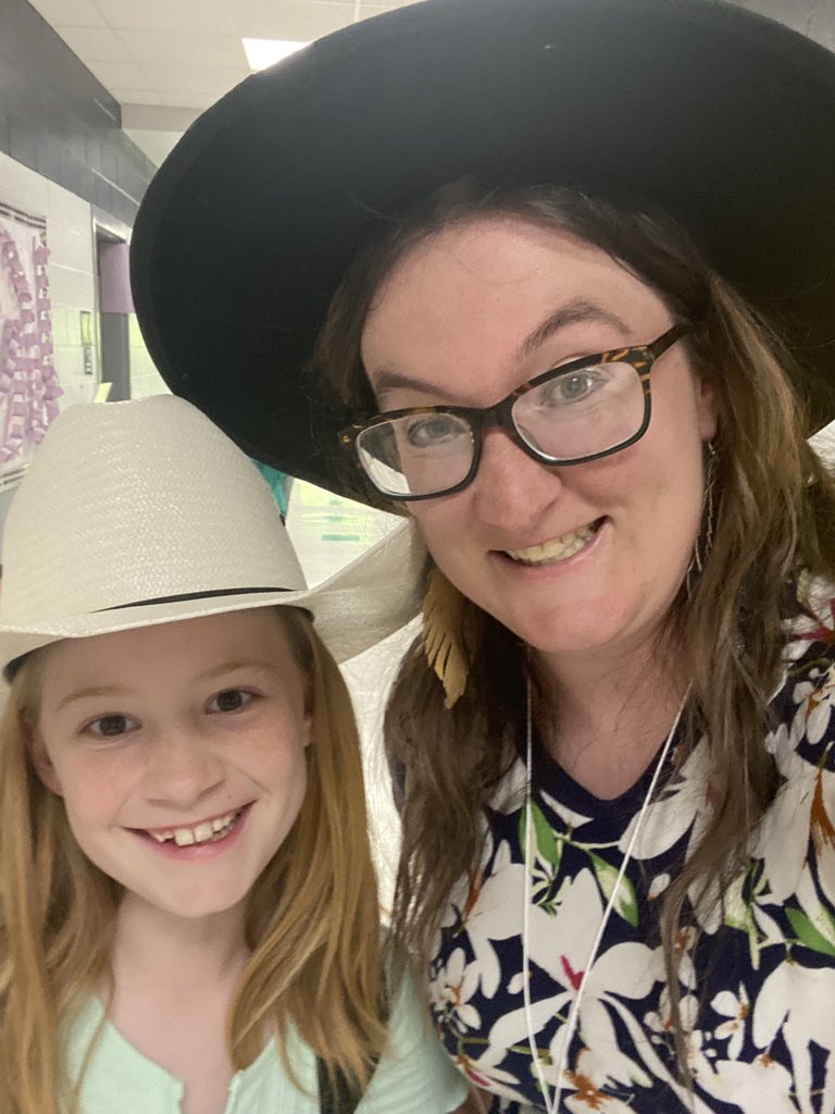 heymrsgrill's tweet photo. H is for hat day! Check out one of my kids and me walking out to carpool! #MACSawesome #JoLeaders @MACSchools #ABCSummerCountdown https://t.co/3g7KXstLBk