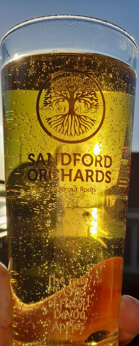 haggerzz's tweet photo. Another #cider in the garden tonight... Back to the Best!!! Can't look past @sandfordorchard #DevonRed #lush #propercider https://t.co/PsDqb4i7ga