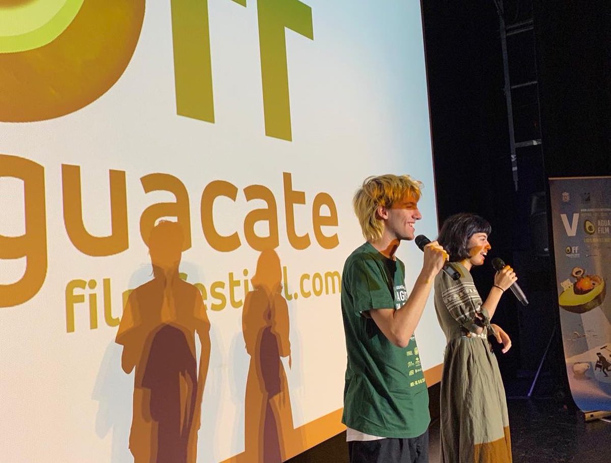 AguacateFF's tweet photo. Además, han podido presentar su cortometraje "Ficciones", ver a los pequeños disfrutar de las proyecciones y votar por sus favoritos.
¿Qué más podemos pedir? 
¡¡SEGUIMOS!!
#kidsfestival #cineinfantilyjuvenil #cineycultura https://t.co/IeDZvCfRvx
