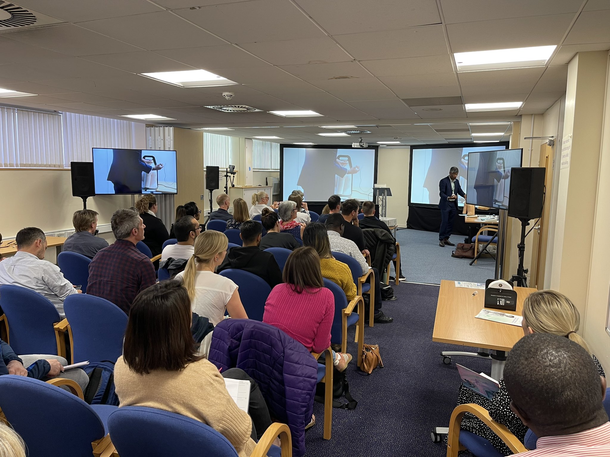 The Yorkshire foot surgeon (YorkshireFoot) / Twitter