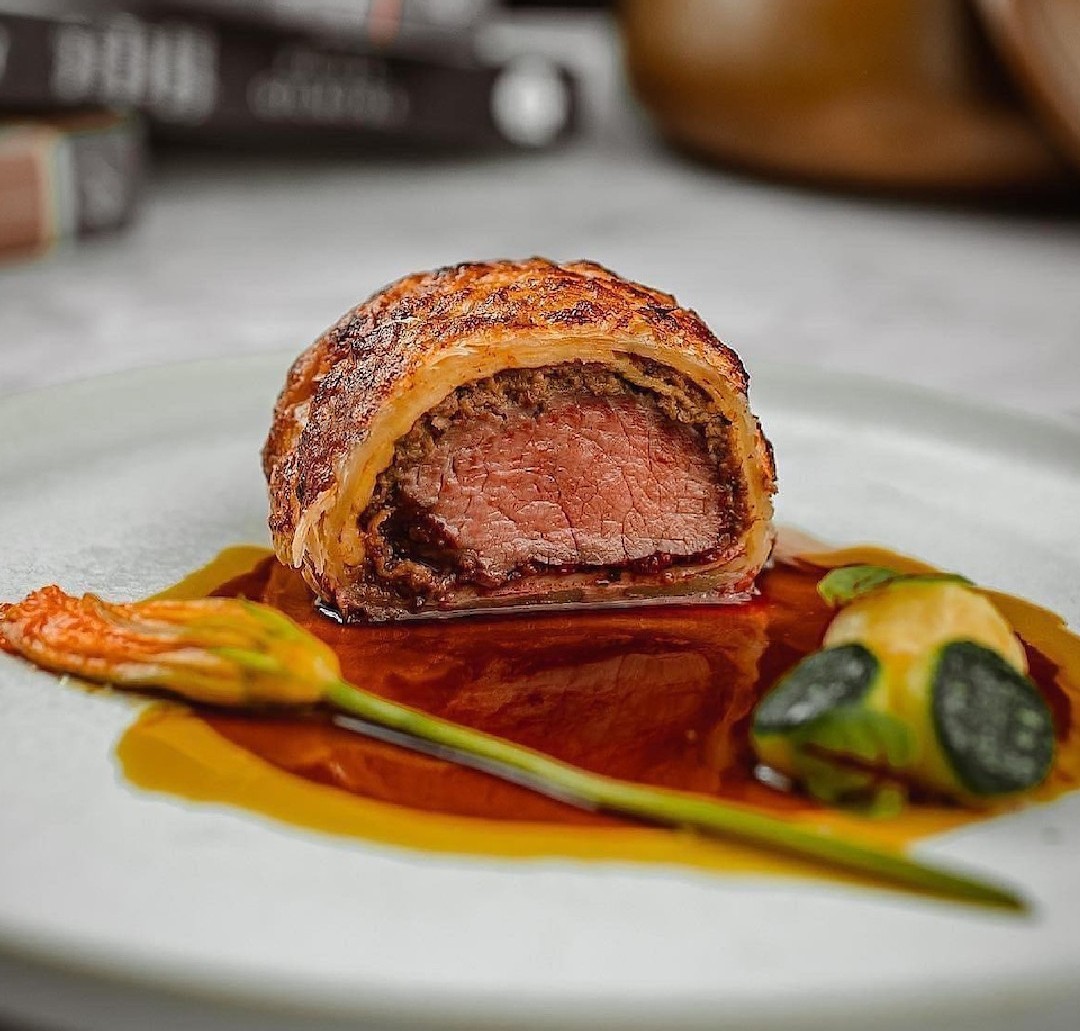 discover_PR's tweet photo. Mark your calendars 🗓️ - #PRRestaurantWeek is back!🤩🍽️ Starting June 1st until the 12th, one of our Island’s most important gastronomic events will continue its mission of elevating 🇵🇷’s local restaurant scene. Info: https://t.co/dzqGN8jbKv #LiveBoricua #DiscoverPuertoRico https://t.co/R9TH2XbUex