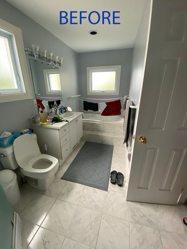 YourFrenchTouch's tweet photo. Natural style bathroom featuring earthtone elements, artisanal subway tiles, a wide niche, 2 vanities with oversized mirrors. 
https://t.co/bPseycR1fu
#Ottawa #homerenovation #bathroomremodel https://t.co/5RBsZvtNC6