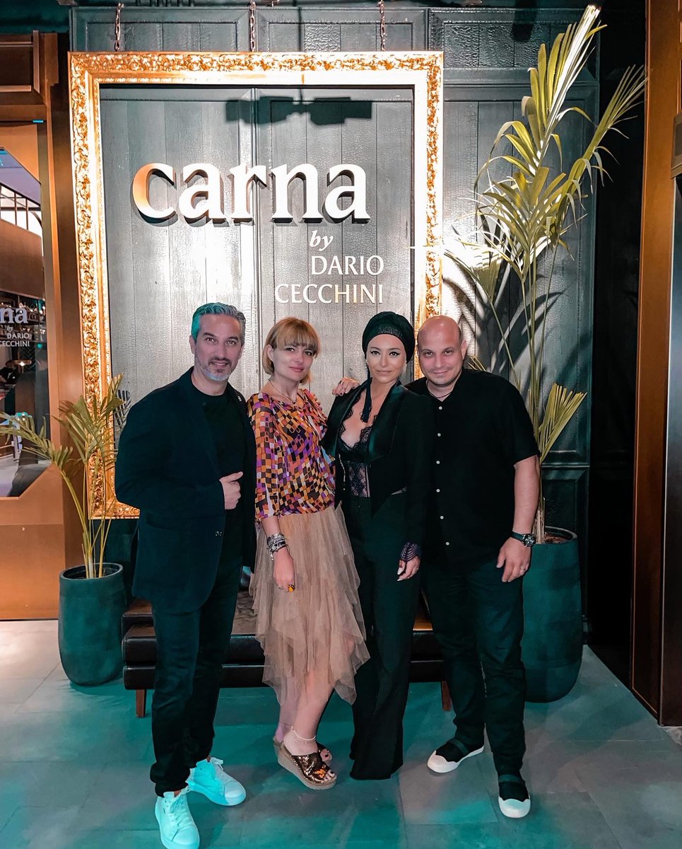 mygiulia's tweet photo. Cheers to an amazing dinner and to new friendships!
Can’t wait to be back in Dubai!
#badassmom #mygiulia #visitdubai #slsdubai #carnabydariocecchini #amazing #travelwithme https://t.co/OFSN9pRLcH