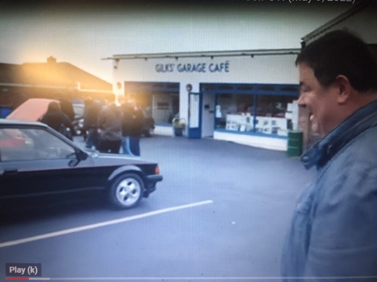 _markbridge73's tweet photo. @mikebrewer @f1elvis Looking forward to next weeks dream car and seeking my XR3i and myself on tv. Was a superb day at Gilks and Cafe &amp; machine. 👍🏼👍🏼 https://t.co/4rZIT0pAC0