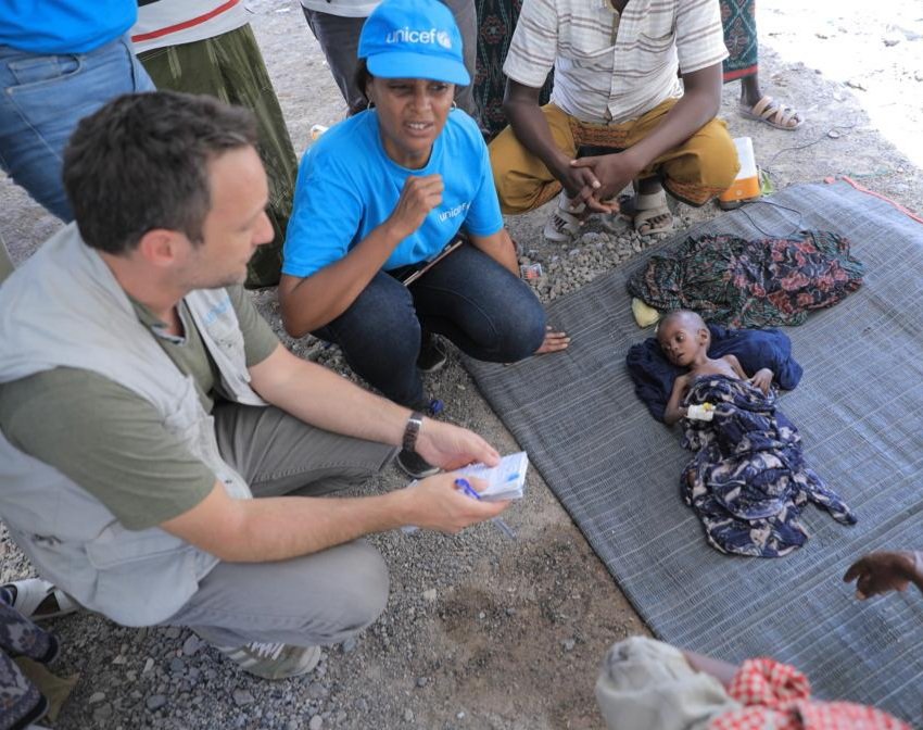 ServadeiMichele's tweet photo. Met 7 mth old Meyram today at a
Nutrition center in #Afdera #Afar. She has been displaced and now reunited with her mum. She is recovering well after 3 days of treatment and started smiling. I thought of my daughter. @UNICEFEthiopia @vaguayounicef https://t.co/TySBkbMoK9