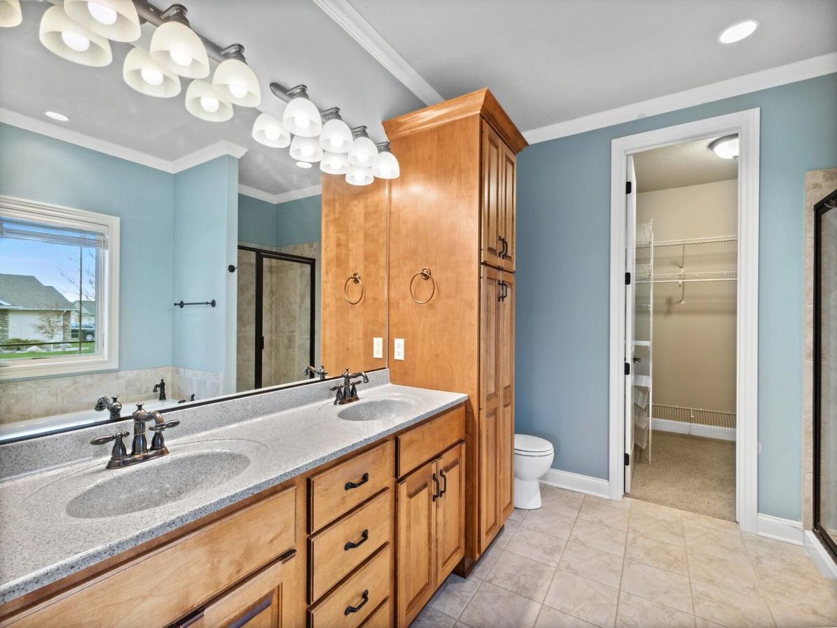 Friedrich Iowa Realty tweet media