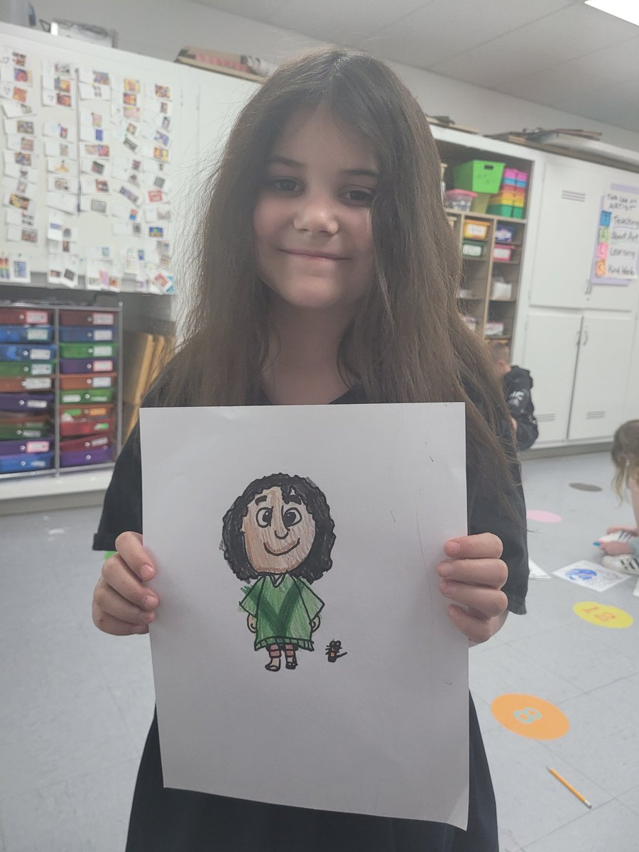 GranatAmy's tweet photo. We don't talk about Bruno! Fun day today drawing in art clas. @mayer1nes https://t.co/WYOExjq4b3