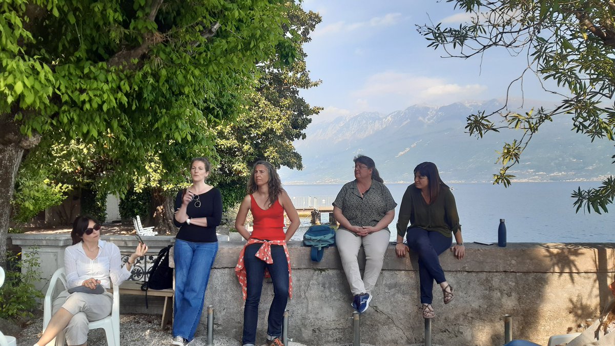 Phys2BioMed's tweet photo. Outdoor discussion with our wonderful ladies @IwannaMel @ngavara @lekka_lab @Lorena83
#phys2biomed #unimi #afm #genderequality #science #womaninscience #research https://t.co/ZV8IvMAdtx