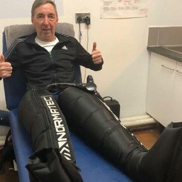 LordSmythe's tweet photo. Poolie through & through loyal passionate & knows his stuff. Even features in the 2022/23 Season Ticket promotional video.
The amount of times he's fixed me and kept my running on track beggars belief Pools could do alot worse than IG
#BringBackBuster #BBB
@Official_HUFC
๐โฝ๏ธ๐ https://t.co/7ar1aQvx88