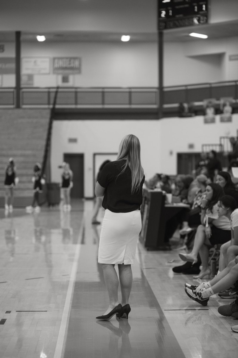DenmarkHoops's tweet photo. Grateful for the 4 years that Coach Maxey has poured into building this program. Extending our deepest appreciation for her leadership and commitment to excellence. Wishing Coach &amp; her family all the best as she moves on in her career. Always a Dane. 

Thank You Coach Maxey! 💙 https://t.co/bz5EH5xJcz