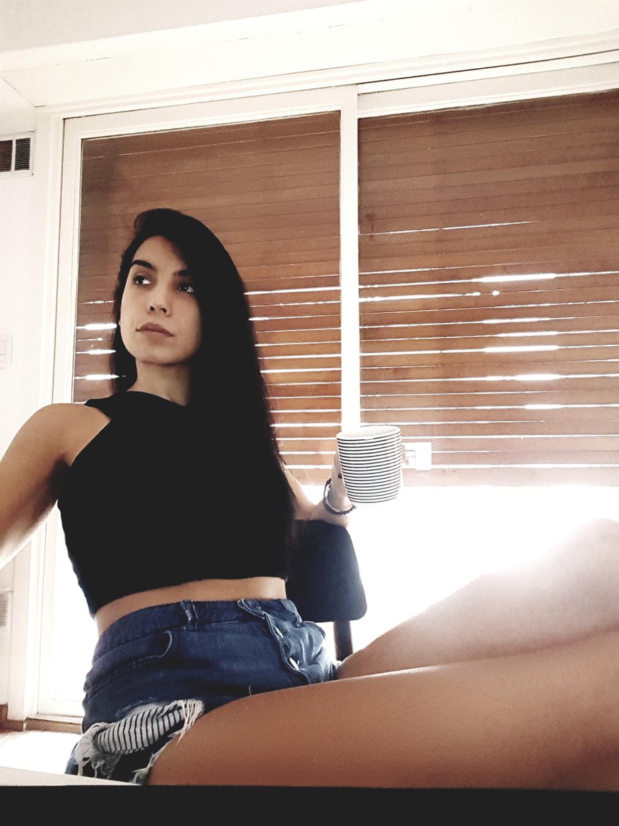 Primero mi café, buen día.