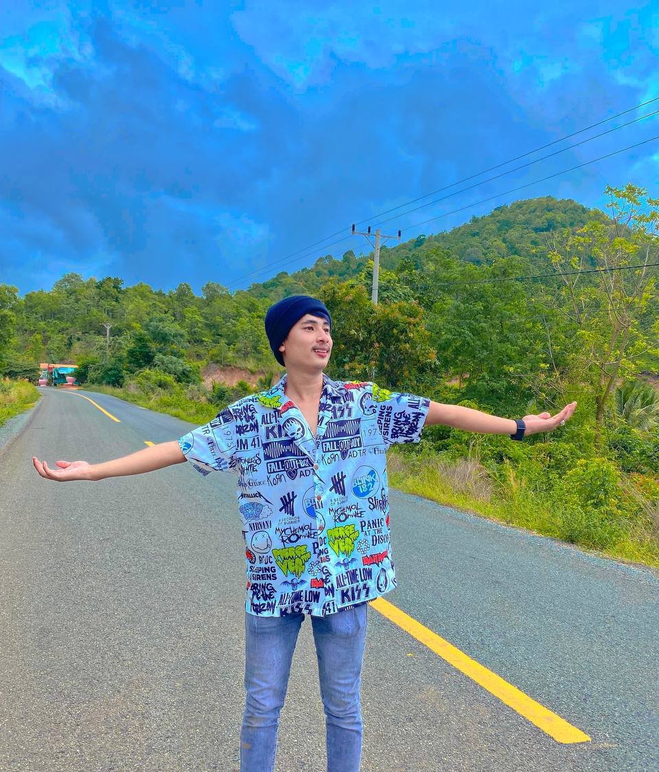 ស្រស់ស្រាយ💚🐦