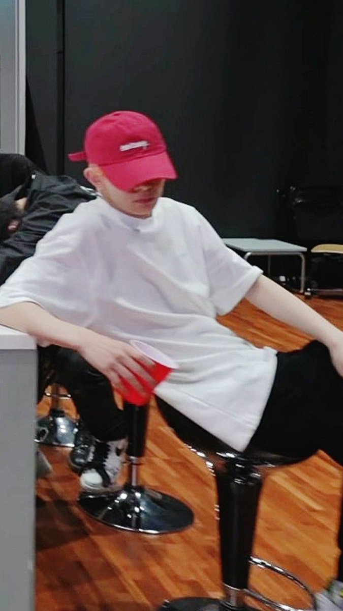 PR0DHEE's tweet image. remember this heeseung?