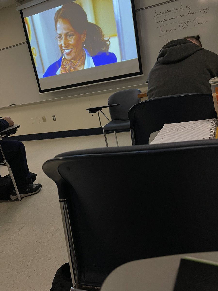 PalumboHofstra's tweet photo. Just finished my first class on the last day of classes. Let’s finding the semester with a bang!!!
@BurkeHofstra #summer #hofstra #lastdayofschool https://t.co/dZzkC4grW9