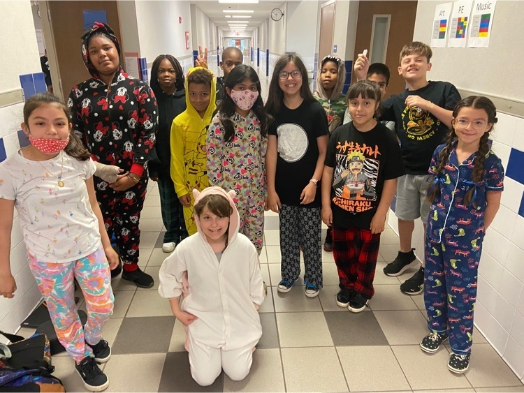 It’s lounge day at Bell Elementary, so just relax and pass the STAAR!