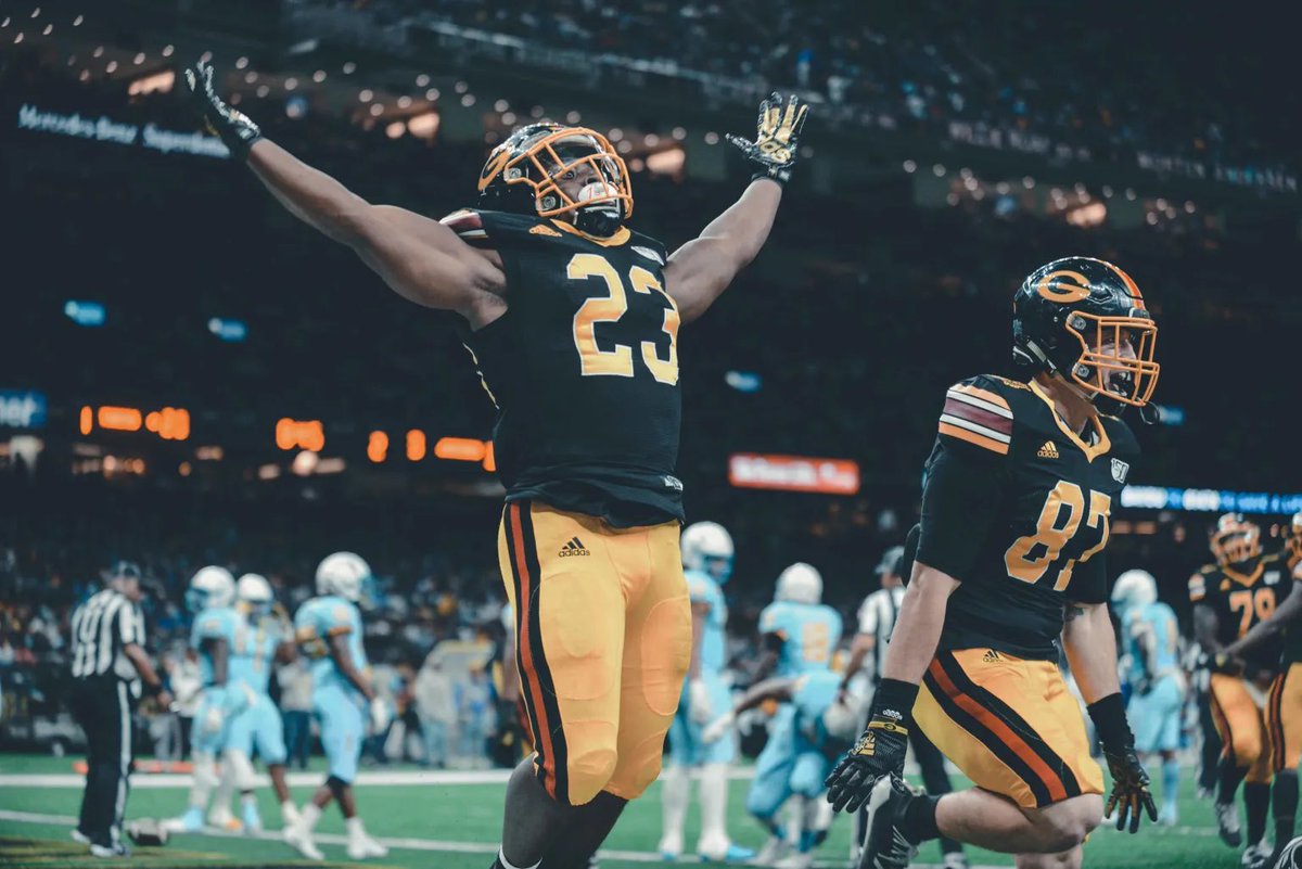 themarkelporter's tweet photo. #AGTG Blessed to receive an offer from Grambling State University #GramFam @GSUFootball01 @huejack10 @johnsimon31 @GSU_TIGERS @CoachMartinezDV @CoachSamuels11 @Duncanville_Fb https://t.co/A5HjWlORz8