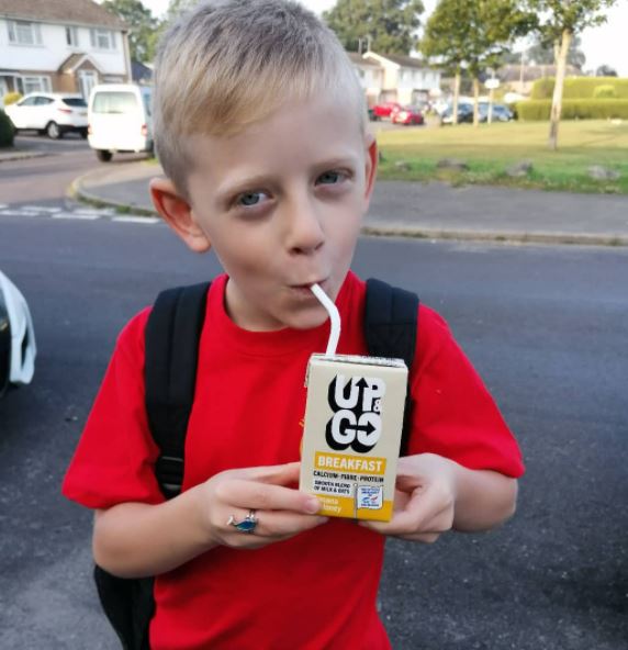 upandgoeu's tweet photo. Did you know UP&amp;GO is available in Multipacks too? Perfect for the school run, and perfect for little hands! Complete with a paper straw of course 🧃 Find Multipacks in @Tesco and @Morrisons #StartRight #Breakfast #BreakfastDrink #UP&amp;GO #Upandgo https://t.co/qpKZP0gdFQ