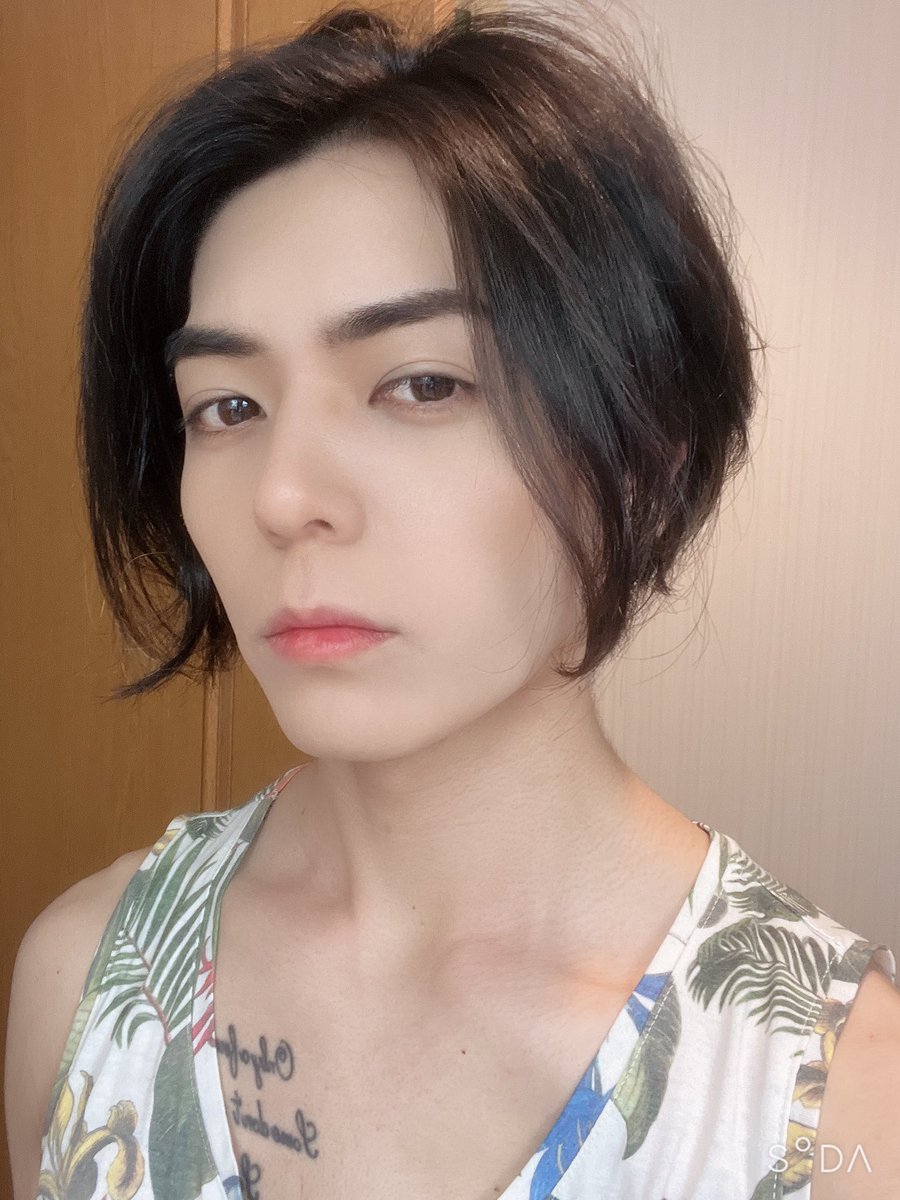 riolah_'s tweet photo. 加工しても化粧しても消えないほうれい線どうにかしてくれ https://t.co/DUtI9rDWVB