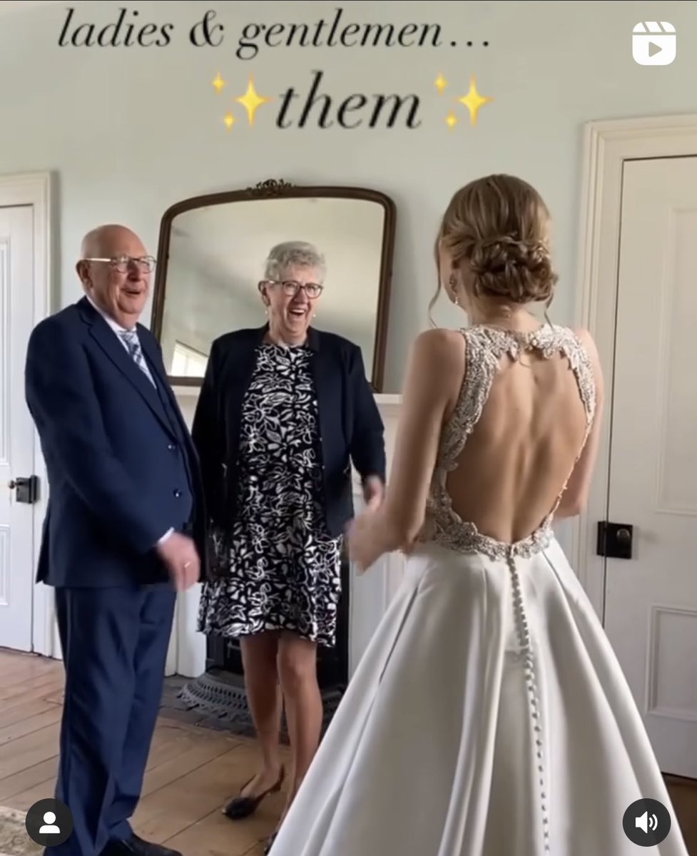AssafPetra's tweet photo. I wish I had this picture with my grandparents 🥹🥹 https://t.co/v8e3tCf6Aw