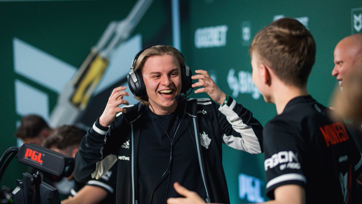 TeliaEsportsFi's tweet photo. Aleksi Virolaisen G2 jatkoon CS-majoreilla – ENCE kaatui kolmessa kartassa 👀

🔗 Lue artikkeli täällä: https://t.co/T5hdYVQOpe

📷: PGL

#esportsfi #esports #csgo #csgofi #eurheilu #kilpapelaaminen #counterstrike #globaloffensive #csgonews #assemblyorg #risetothetop https://t.co/oAPOP0CzP9