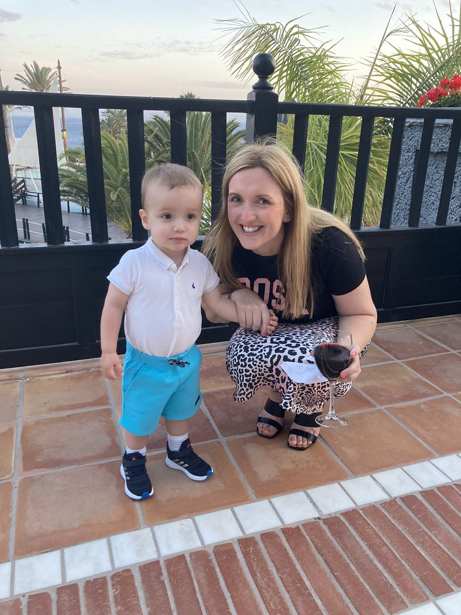 S_OUTHPAW's tweet photo. @H10RubiconPal loving the ☀️☀️☀️☀️ https://t.co/SCerUTt3hg