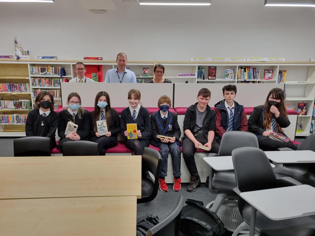 #keeptheheid @NAC_Literacy 
Well done to the staff and pupils who came along to our extra 6 Minute Silent Reading session at lunchtime today!
