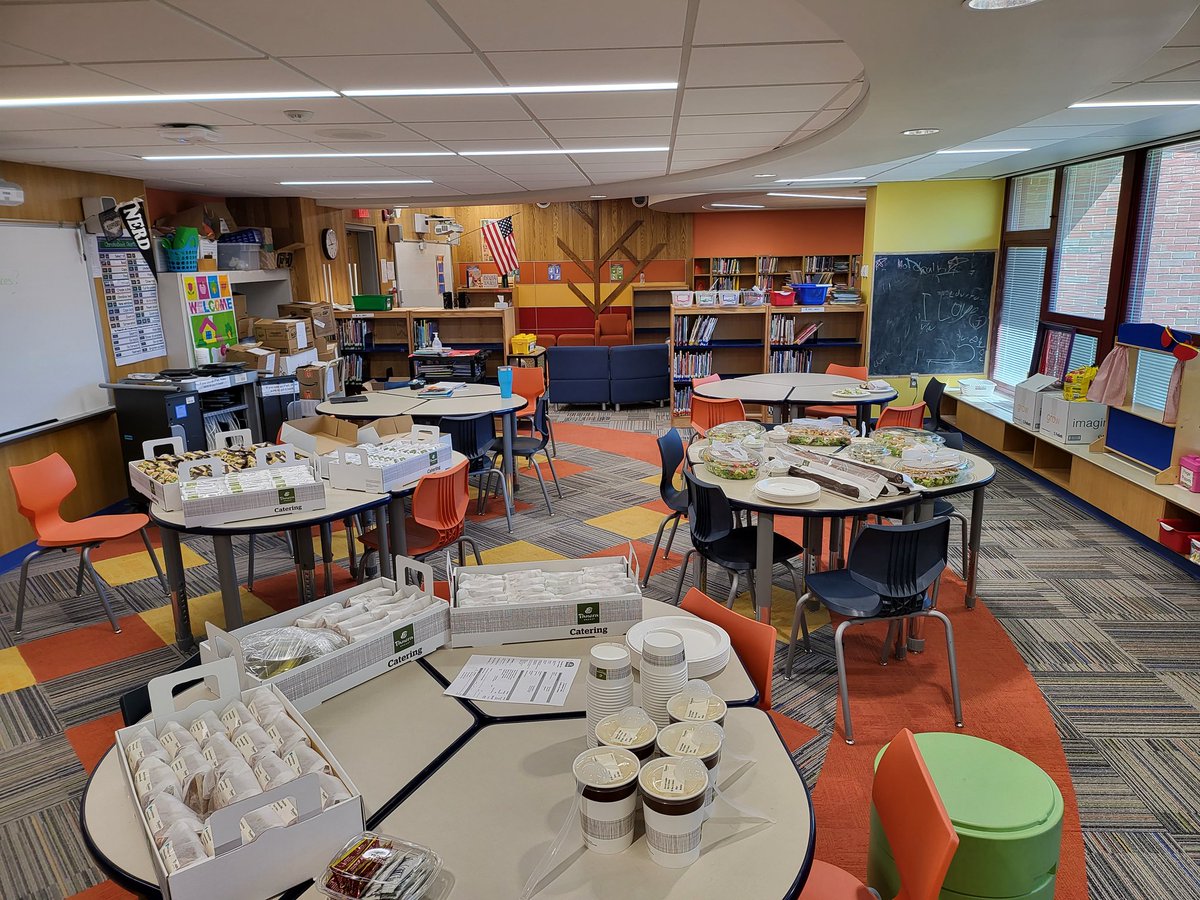 Todd Bourcy (@tbourcy) on Twitter photo Very thankful for our <a href="/ChestnutHillPTO/">Chestnut Hill PTO</a> who provided <a href="/panerabread/">Panera Bread</a> for Staff Appreciation today!! Very thankful for our <a href="/ChestnutHillPTO/">Chestnut Hill PTO</a> who provided <a href="/panerabread/">Panera Bread</a> for Staff Appreciation today!!