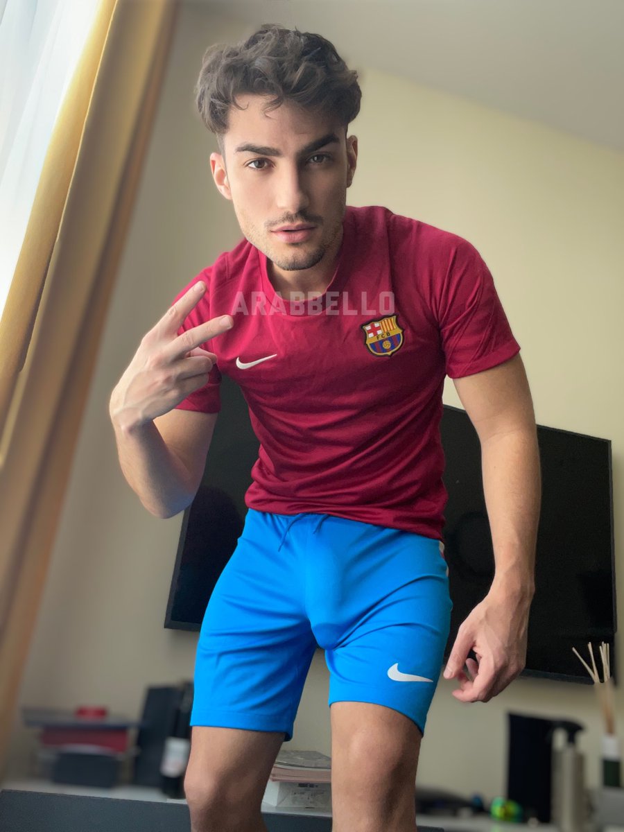arabbelloo's tweet photo. Be happy guys ❤️ 

https://t.co/rRqRLOdNys https://t.co/db6N3jw8YK