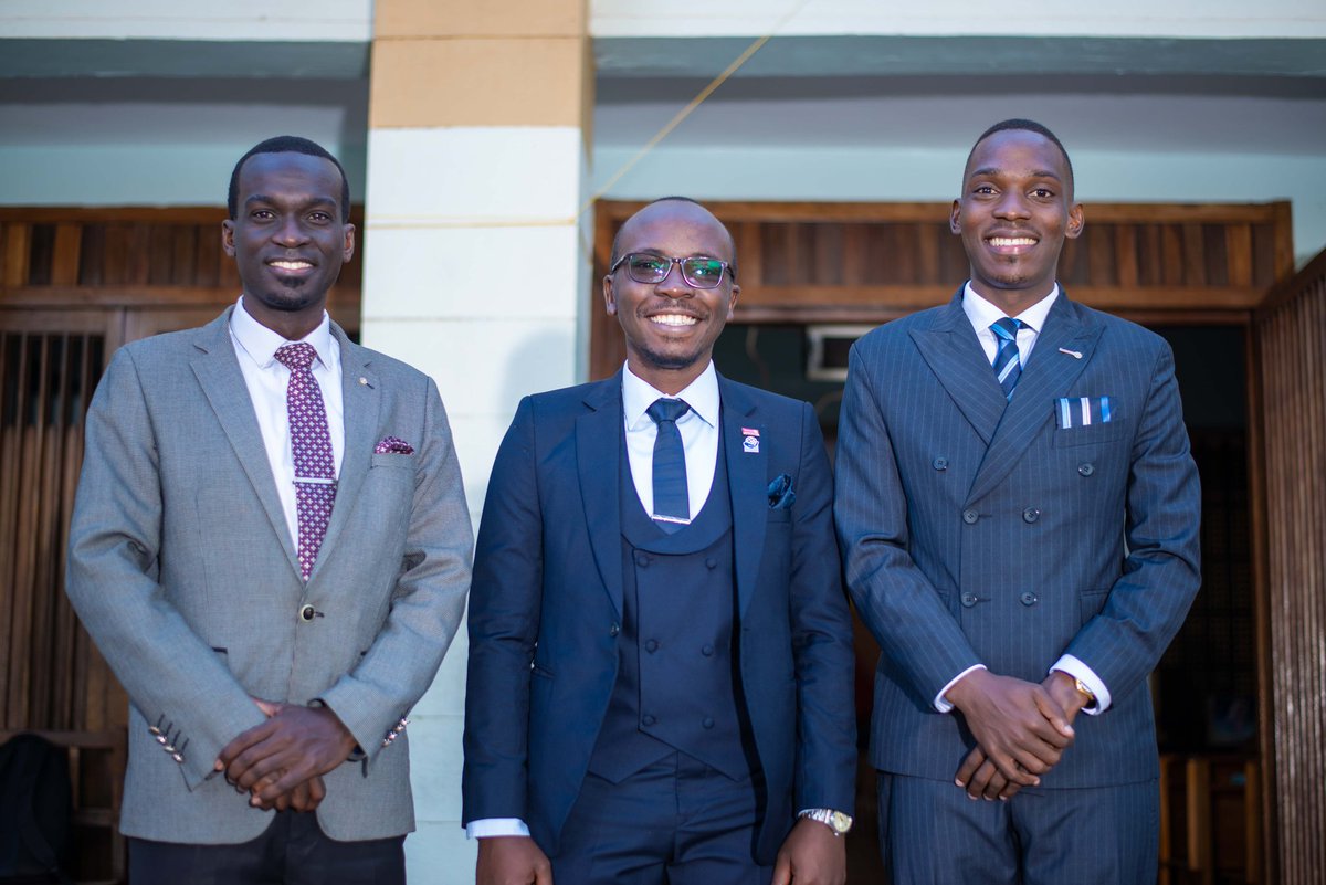 EmmaLukeera's tweet photo. Happy to have been joined by my Fam in Thanksgiving on the occasion of our election as DRRN for @RotaractD9213.
We thank God for the gift of able leadership.

@luyimbazi_ @Miss_ray21 https://t.co/HFBy4ipqGY