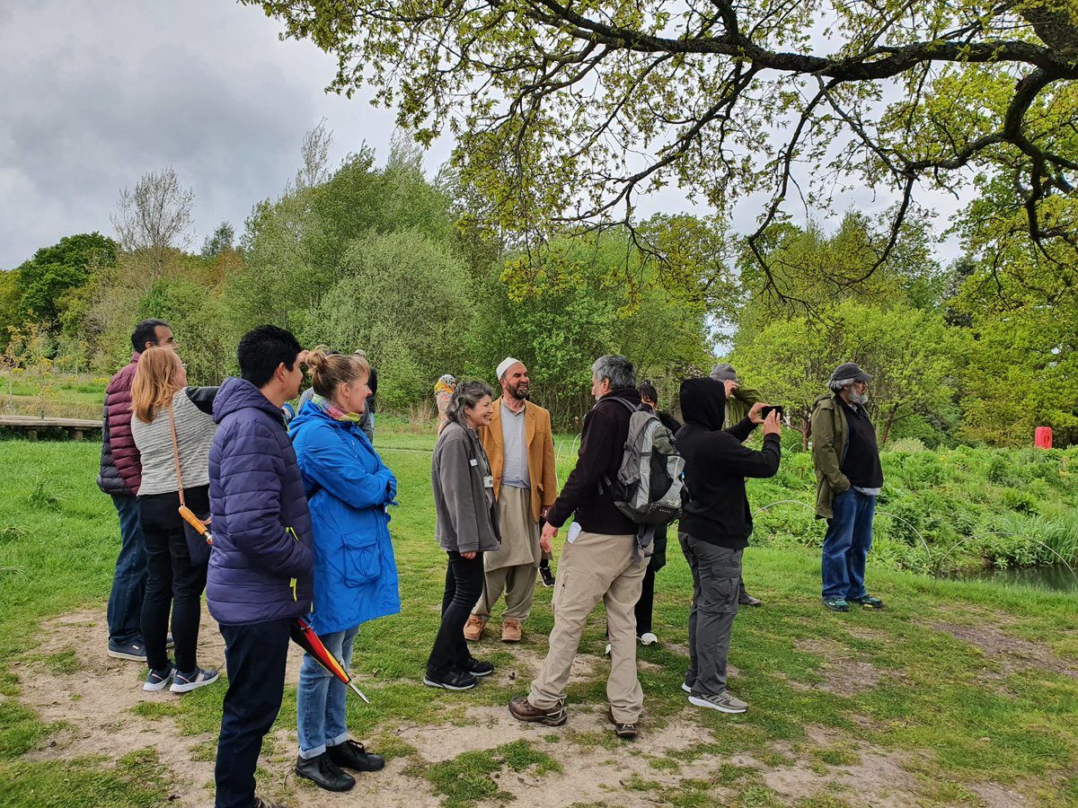 shahid_islam's tweet photo. As a token of appreciation for all the wonderful work our BD5 volunteers do, we organised a trip to @RHSHarlowCarr and had a masterclass on nature and gardens and ended it with some fantastic treats from @Bettys 

Great day out with neighbours who do so much voluntary work https://t.co/jCwx4vbNeK