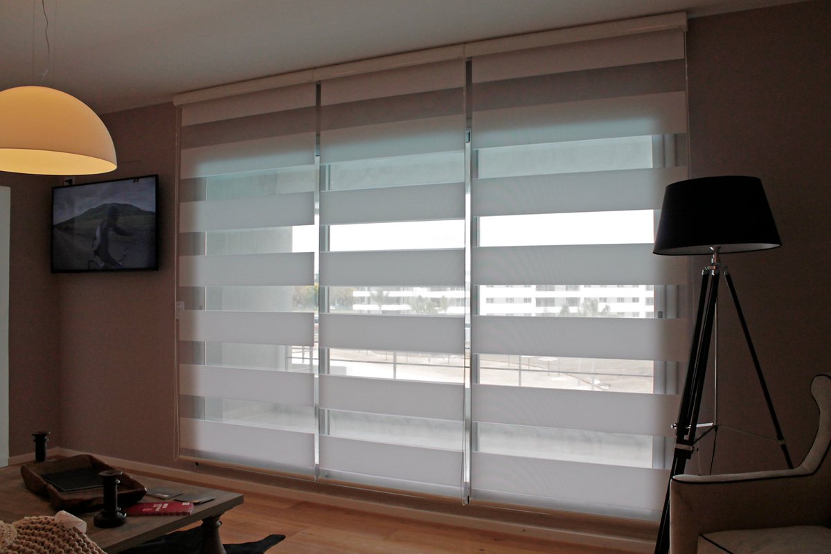 ECAVA5's tweet image. Roller Black Out y Sun screen . Comunicate con nosotros y presupuestamos de acuerdo a tus necesidades y disponibilidad
ecava.com.ar