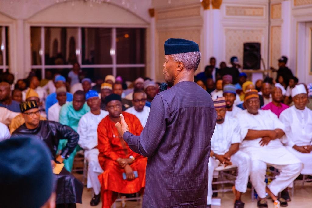 BryteDude's tweet image. On his return to Abuja yesterday evening, Prof. Yemi Osinbajo SAN, @ProfOsinbajo, proceeded into a meeting with stakeholders and delegates of the @OfficialAPCNg in the Federal Capital Territory.

#Agent23 #PYO2023
