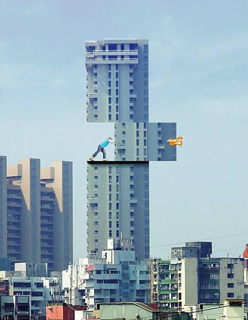 CornflakesMedia's tweet photo. Tbt this campaign by a milk brand 'Anando' was published in Mumbai. The title was 'Building' and their aim was to change the perception of kids about milk being a boring drink. It was designed amidst a building which appeared as if the child was pushing a part building. https://t.co/UMLZO3E8b1