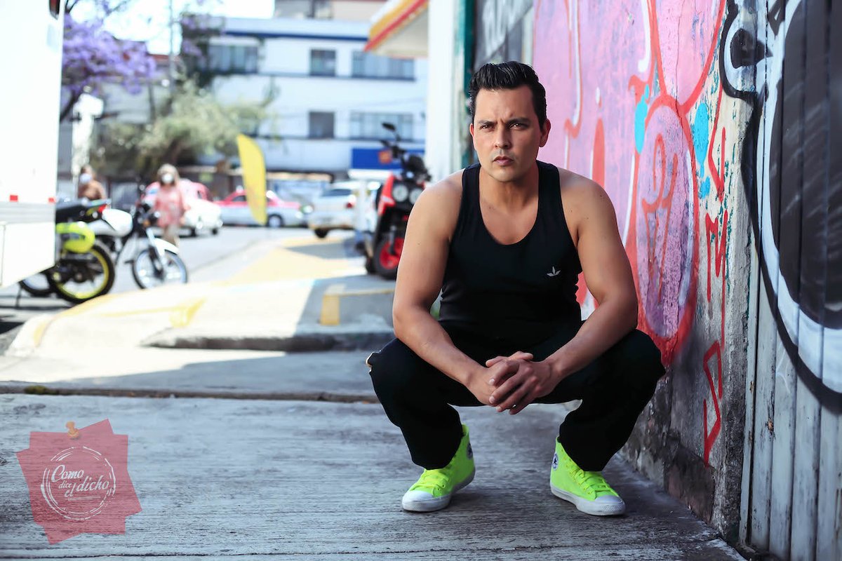 CafeElDicho's tweet photo. Como dice el dicho Nueva Temporada 12 hoy estrenamos “La venganza no es buena, mata el alma y la envenena” con  @hugoaceves  ¡Tiempos de cambio, tiempos de crecer por Las Estrellas” https://t.co/wpD92raPvo