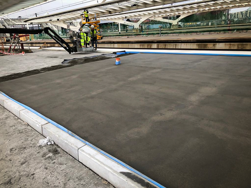 bel_group's tweet photo. De chapewerken lopen als een trein voor ons departement Mandreoli in het gloednieuw station te Bergen. 

Les travaux de chape se déroule comme sur des roulettes pour notre département Mandreoli dans la toute nouvelle station de Bergen.

#mandreoli #carrobelgroup #stationbergen https://t.co/VbgMQpkabi