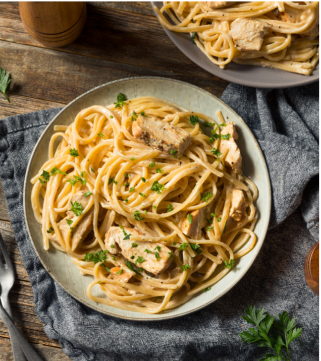 FoodFitExperts's tweet photo. Looking for delicious chicken and pasta recipes? Try this easy pasta dish from CNA's website. Use whole wheat pasta to boost fiber and nutrition. https://t.co/rs1Gu28Vdh @FoodFitExperts #WheatFoodsWednesday

#Chicken #Pasta #EatWheat #Nutrition https://t.co/0S6HPRNAzL