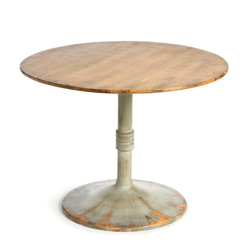 TheBellaCottage's tweet photo. Only 3 left! Shop our Pine and Iron Round Table today! 
https://t.co/mSzriGN4bE https://t.co/LfAQa0YTpq