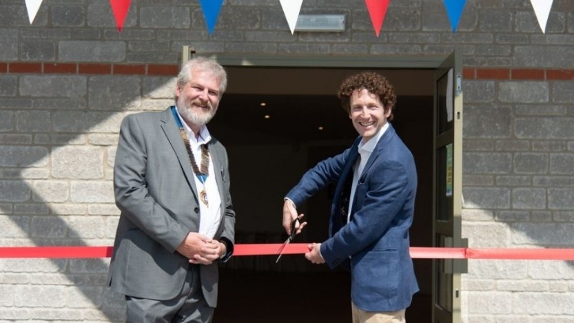 hinkleypointc's tweet photo. The HPC Community Fund has awarded £13m to local charities and community groups. 

@CheddarPC unveiled its new Community Pavilion after being awarded £320,000 from the HPC Community Fund. 

Read here: https://t.co/8LwsL5hHKc

#flyingaflagforsomerset https://t.co/ipzltnanlA