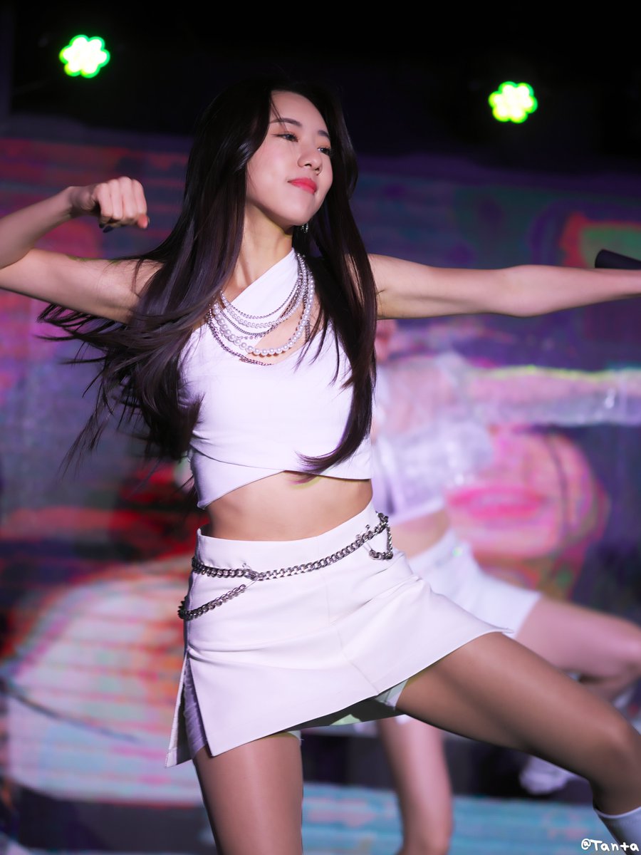 tantapic's tweet photo. 220505 Girlkind Tokyo Live 2022

@_girlkind
#걸카인드 #GirlKind 
#세흔 #XEHEUN https://t.co/b2MwQf6HTQ