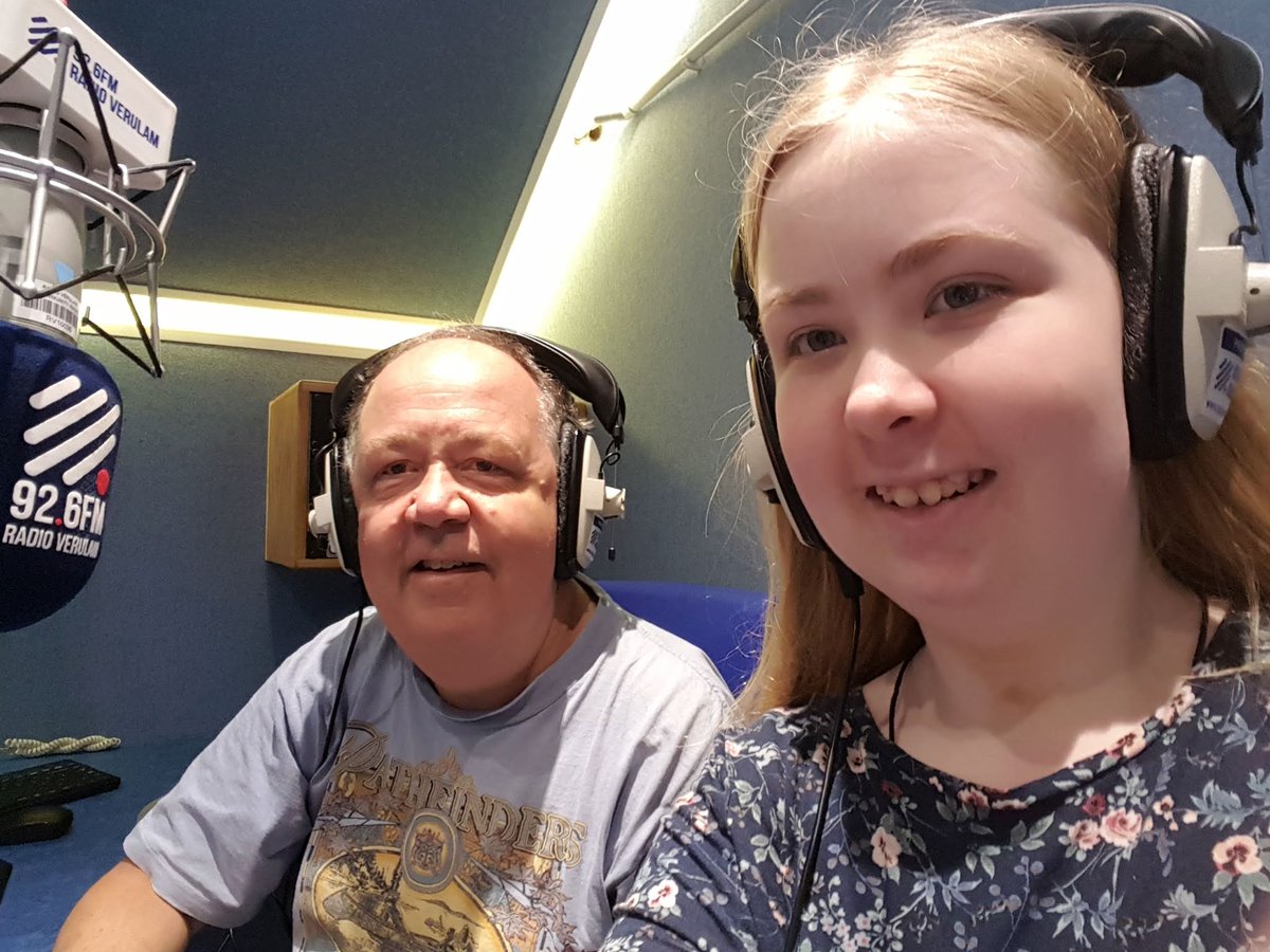 rvgengap's tweet photo. @radioverulam In this #Podcast @CliveBG and his daughter Sarah discuss this year's @eurovision after listening to all 40 songs so you don't have to! Find out which they like or don't and who they think might win on Saturday.
https://t.co/AQmgkbcTi5 https://t.co/WCTiOAoq3E