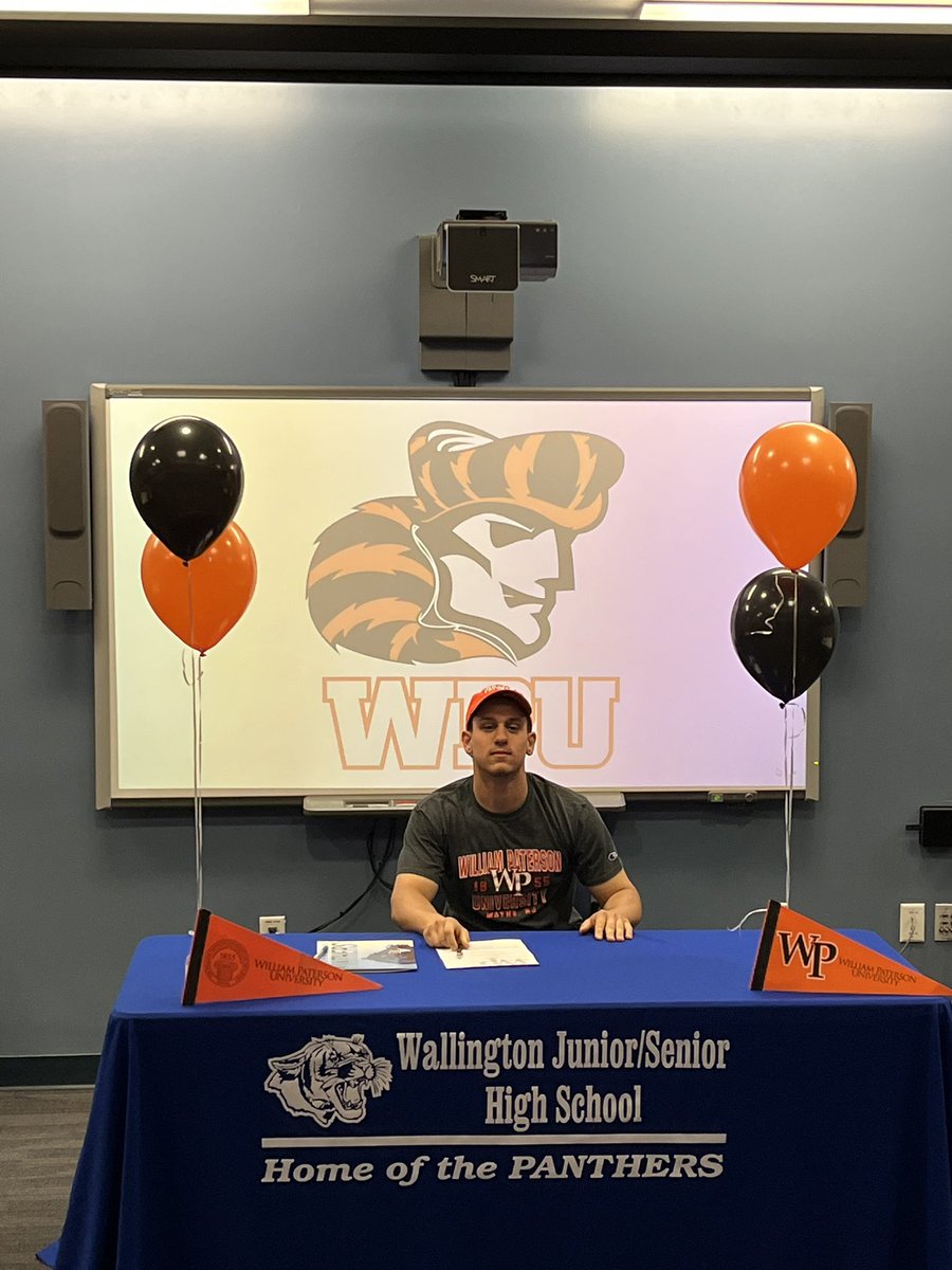WallingtonFB's tweet photo. Signing day for the Panthers playing at the next level!

Billy Ricci (QB) - William Paterson 

Collin Cassanelli (WR) - Caldwell https://t.co/upRTzONT6L