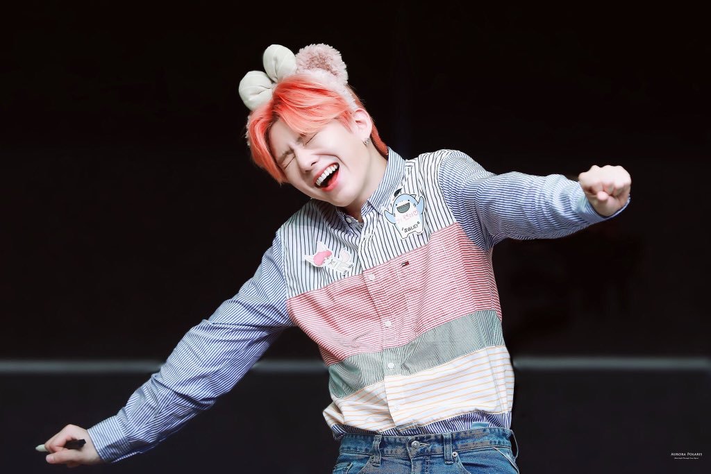 timetokh's tweet photo. 180512 인천 팬싸

#기현 #KIHYUN #몬스타엑스 #MONSTA_X https://t.co/Wrc7KANsO4
