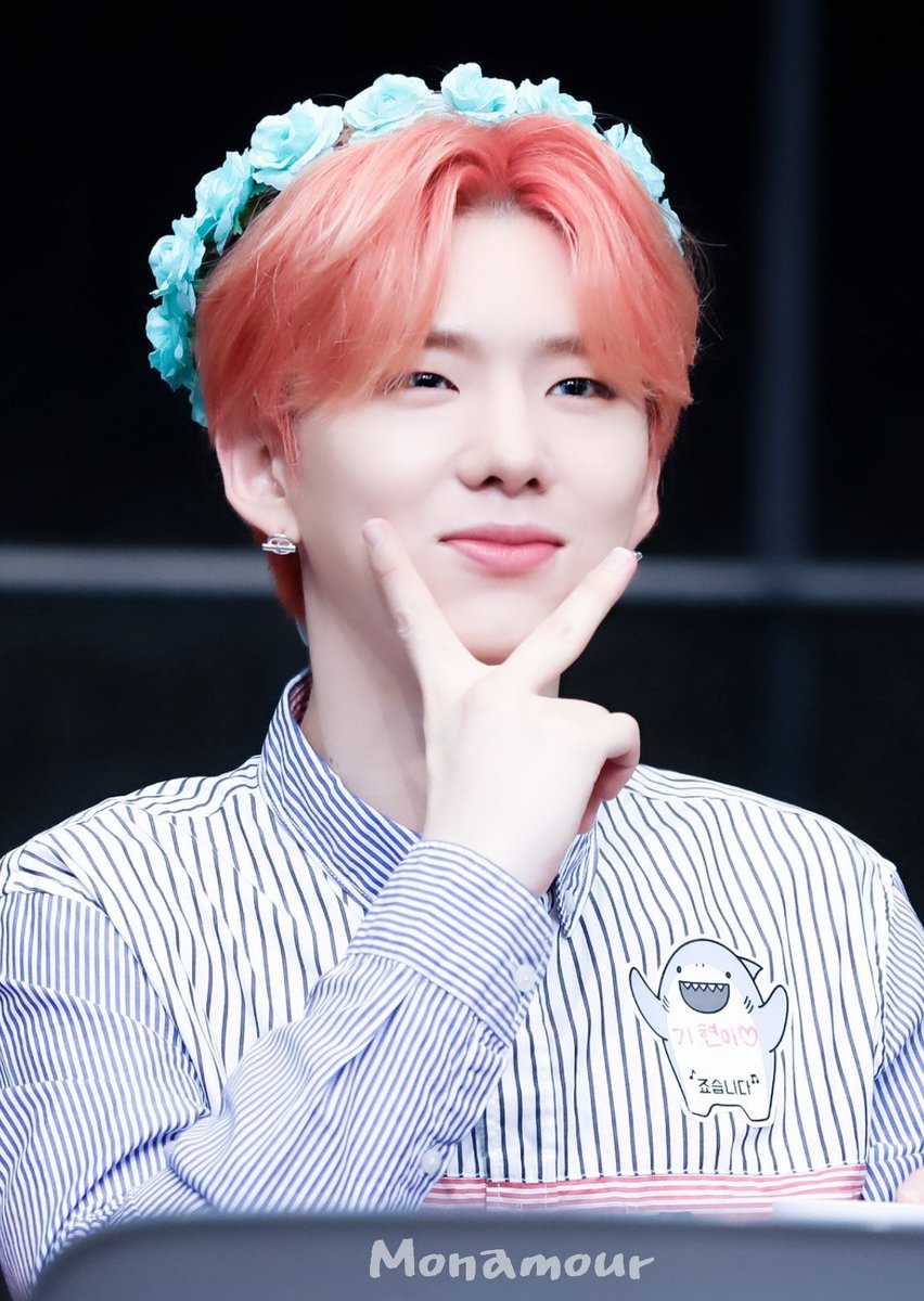 timetokh's tweet photo. 180512 인천 팬싸

#기현 #KIHYUN #몬스타엑스 #MONSTA_X https://t.co/Wrc7KANsO4
