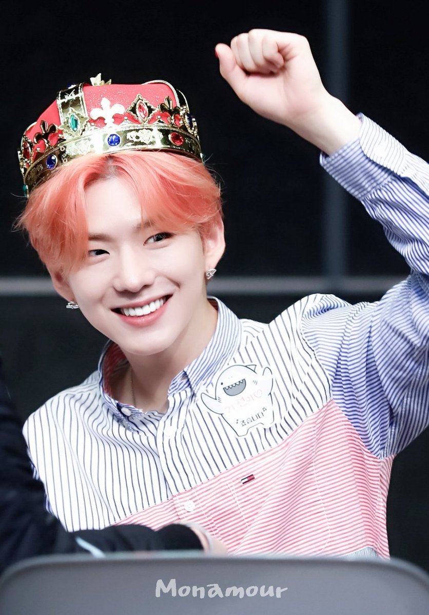 timetokh's tweet photo. 180512 인천 팬싸

#기현 #KIHYUN #몬스타엑스 #MONSTA_X https://t.co/hTeY1lFcBE