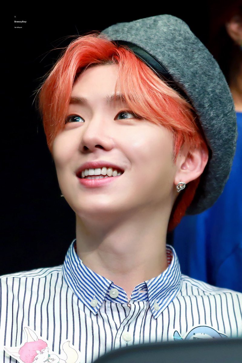 timetokh's tweet photo. 180512 인천 팬싸

#기현 #KIHYUN #몬스타엑스 #MONSTA_X https://t.co/T0ypzGokjE