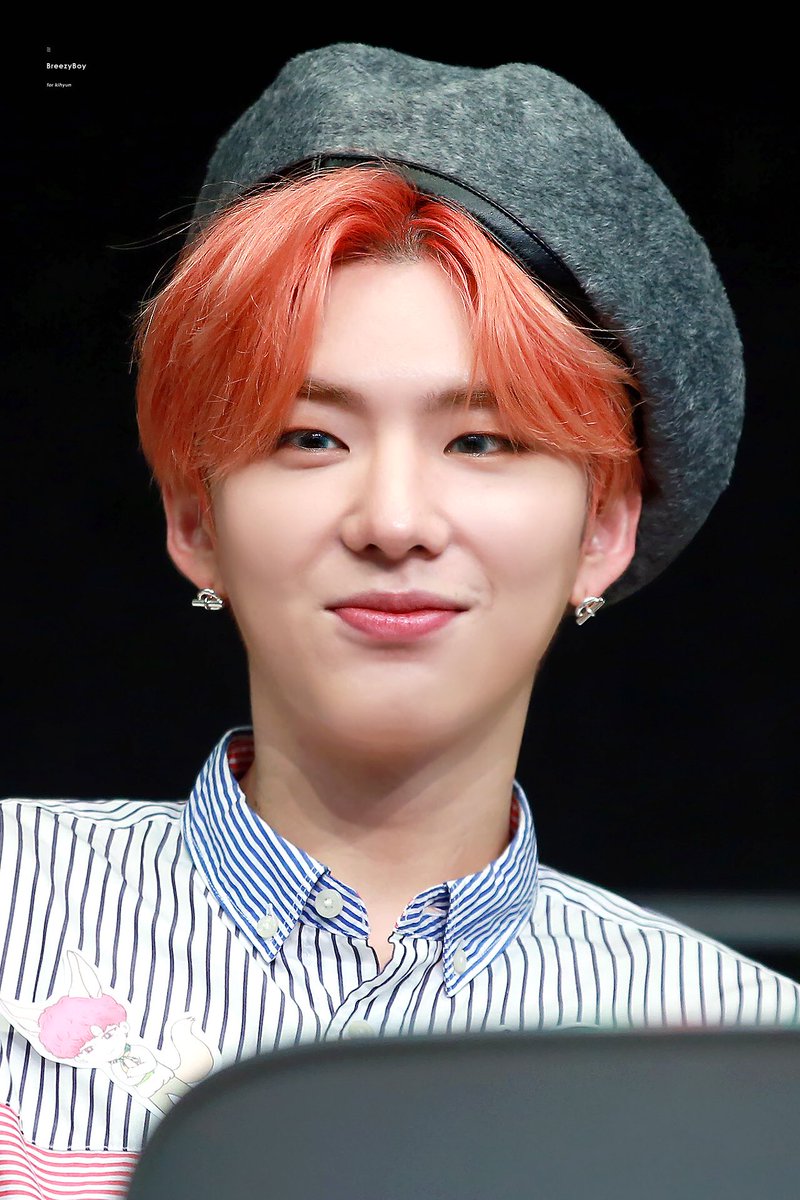 timetokh's tweet photo. 180512 인천 팬싸

#기현 #KIHYUN #몬스타엑스 #MONSTA_X https://t.co/T0ypzGokjE