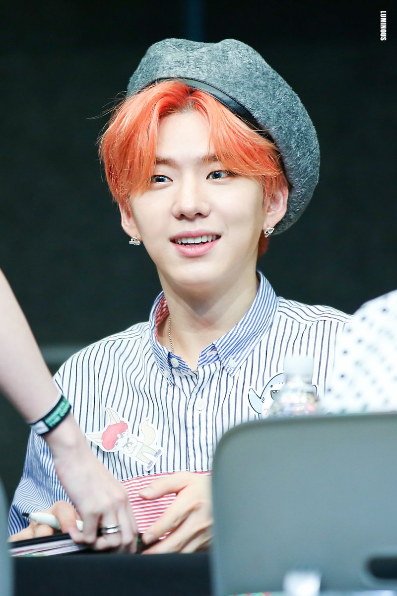 timetokh's tweet photo. 180512 인천 팬싸

#기현 #KIHYUN #몬스타엑스 #MONSTA_X https://t.co/MCxz7P6Ymj