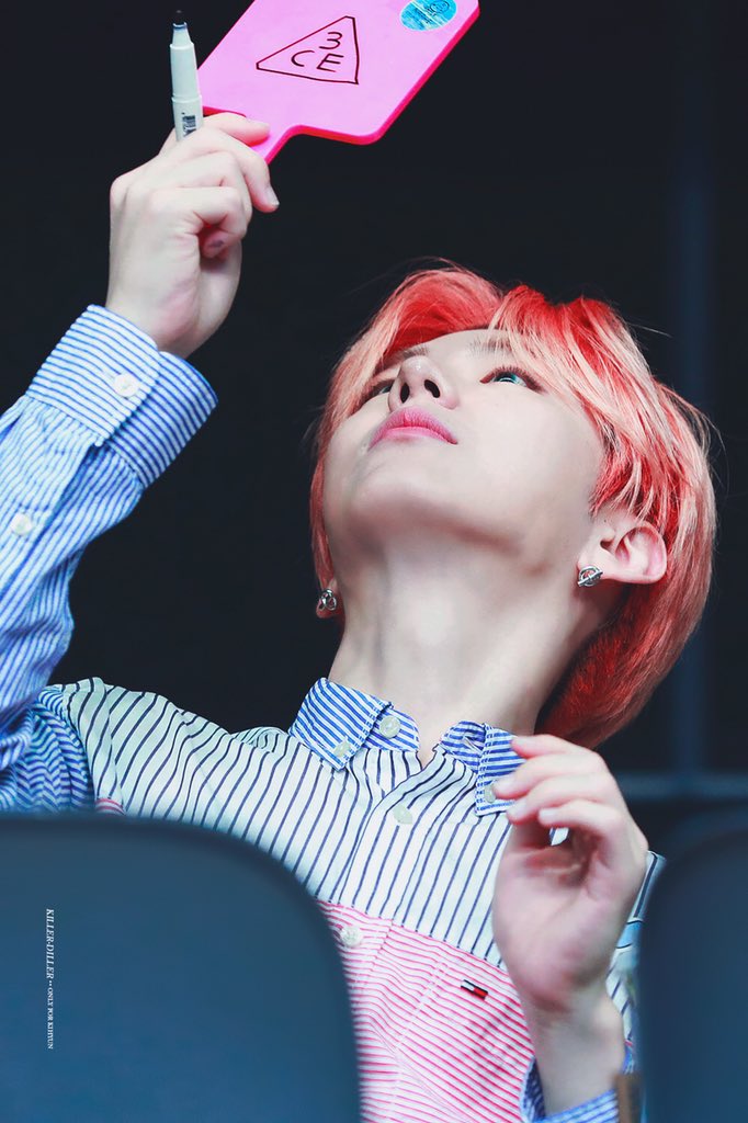 timetokh's tweet photo. 180512 인천 팬싸

#기현 #KIHYUN #몬스타엑스 #MONSTA_X https://t.co/FLMtM85o8q