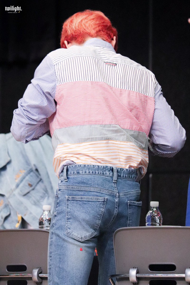 timetokh's tweet photo. 180512 인천 팬싸

#기현 #KIHYUN #몬스타엑스 #MONSTA_X https://t.co/FLMtM85o8q