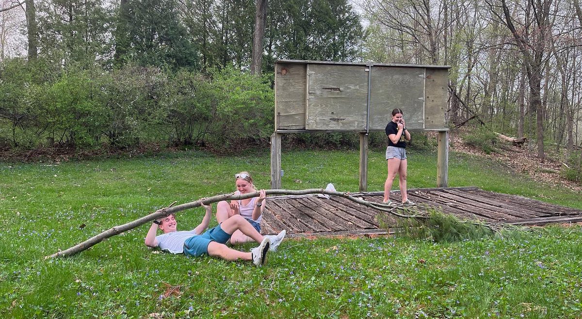 WBurgAmbassador's tweet photo. 🏕 RETREAT 🏕

Last night the current Ambassadors and the new Ambassadors had a retreat to get to learn more about each other! There was a grill out, a water balloon race, and some situational skits! It was a great time had by all! https://t.co/YKm3jYsqdy